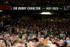 Dokaz koliko je bio veliki Bobi Čarlton, kapa dole Dancima